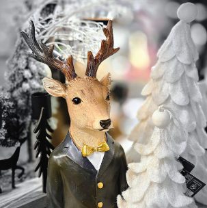25875-Glende-Weihnachten25-Elch-imschwarzenFrack-beaFF1-web1